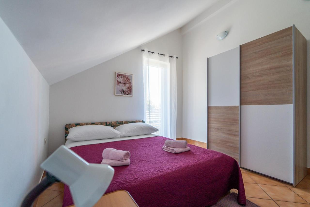 Apartment Nada Petrcane Luaran gambar