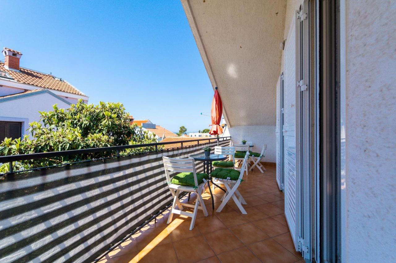Apartment Nada Petrcane Luaran gambar