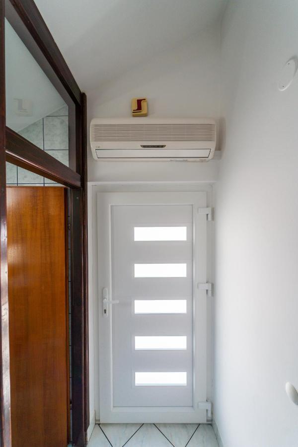 Apartment Nada Petrcane Luaran gambar